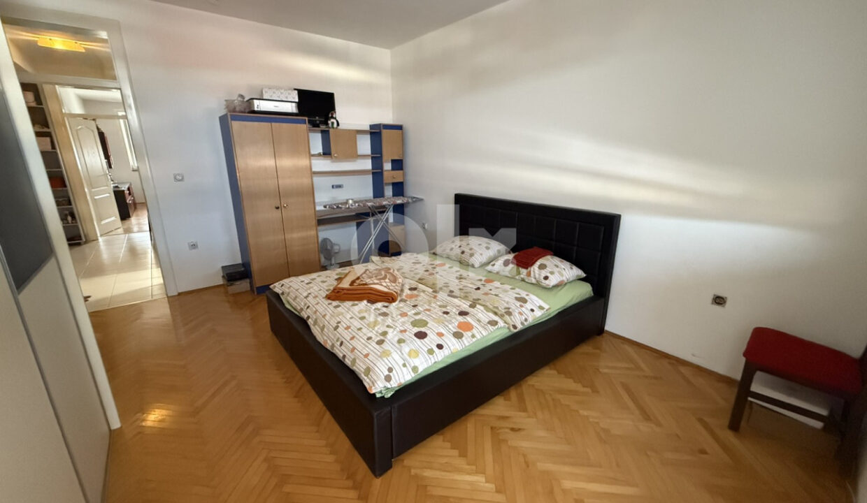 img-1751013463-6089507f99c3